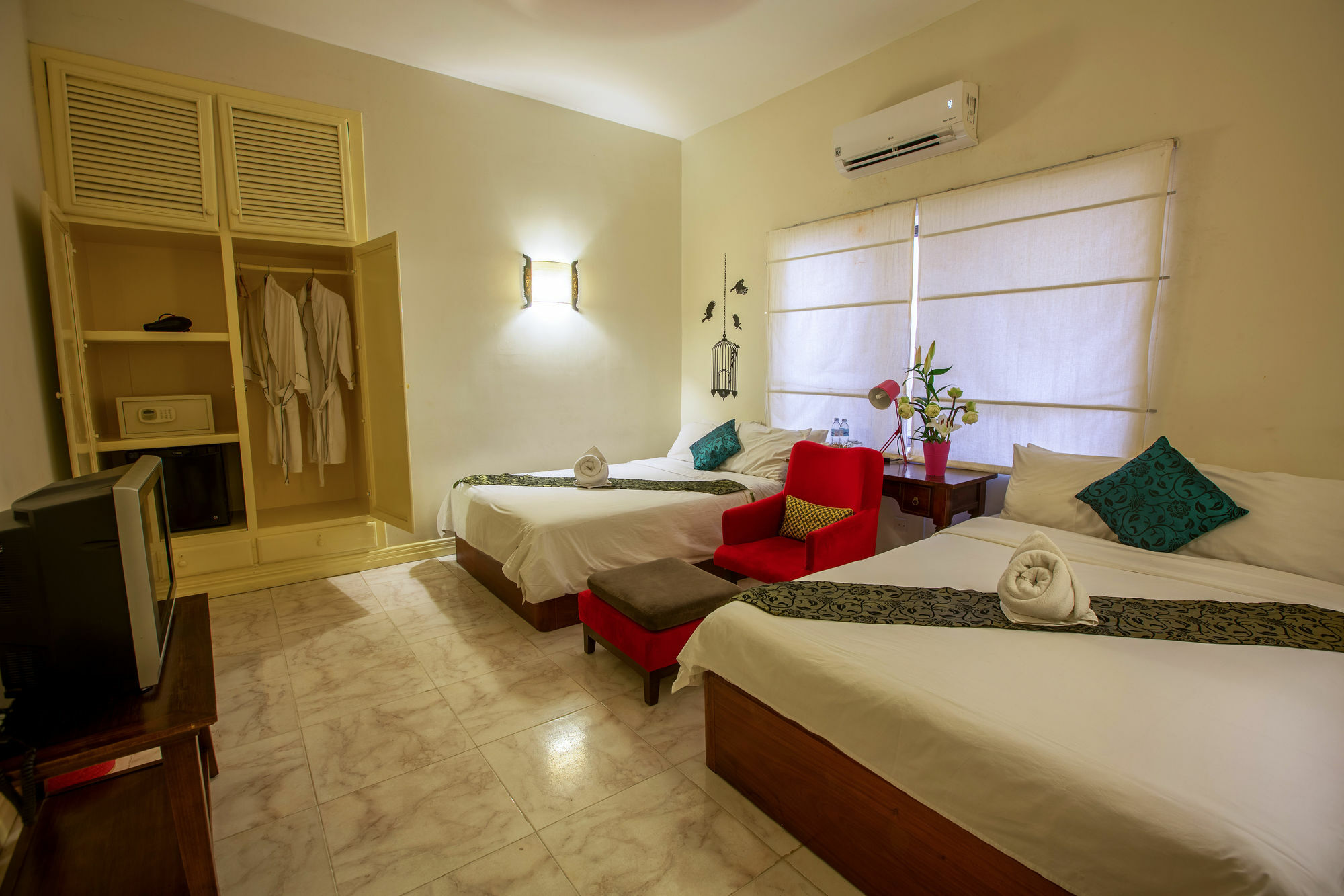 Jasmin Monument Hotel Phnom Penh Extérieur photo